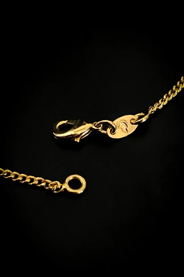 OM0001