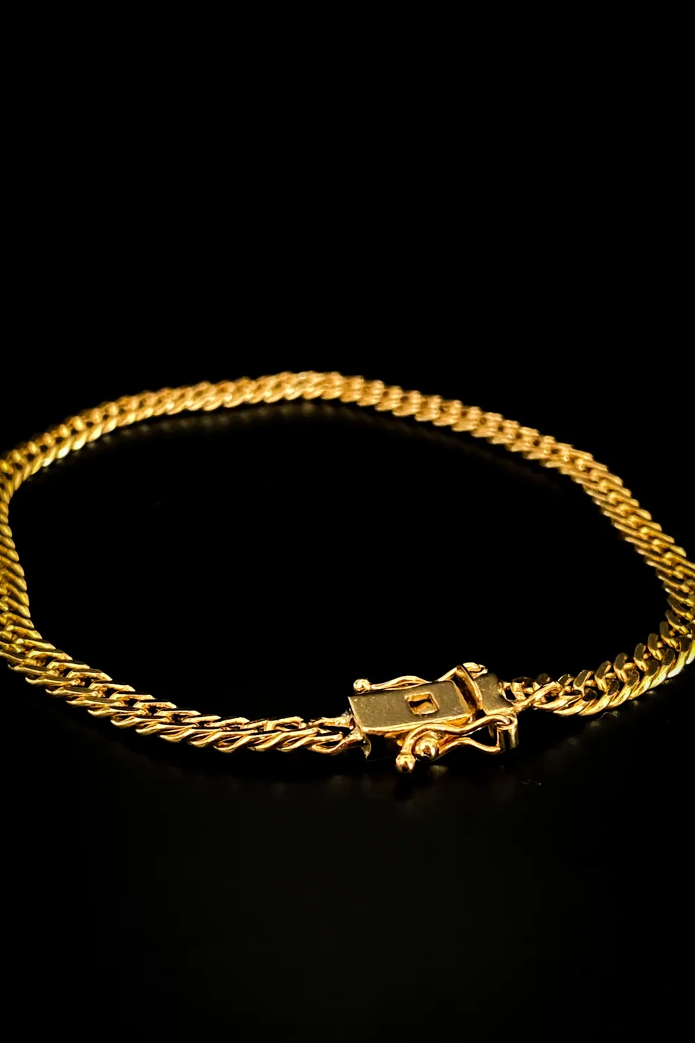 OM0010