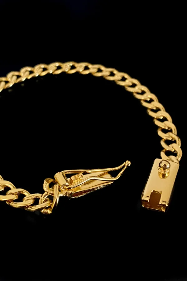 OM0019